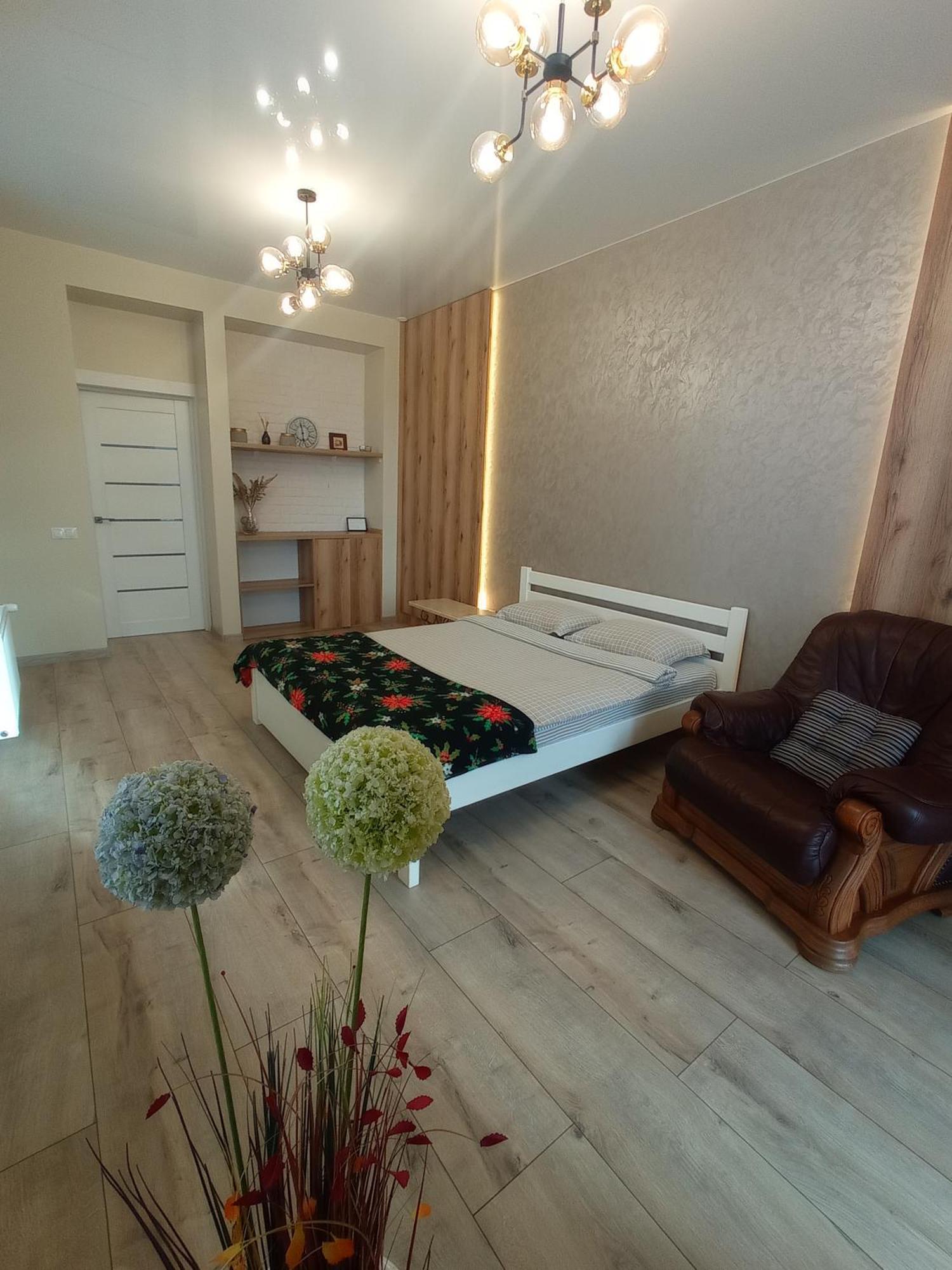 Vip Apartment У Центрі Міста, Новобуджк Театральний,Дуже Простора Rivne Rum bild